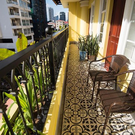 Khmer Surin Boutique Guesthouse Phnom Penh Dış mekan fotoğraf