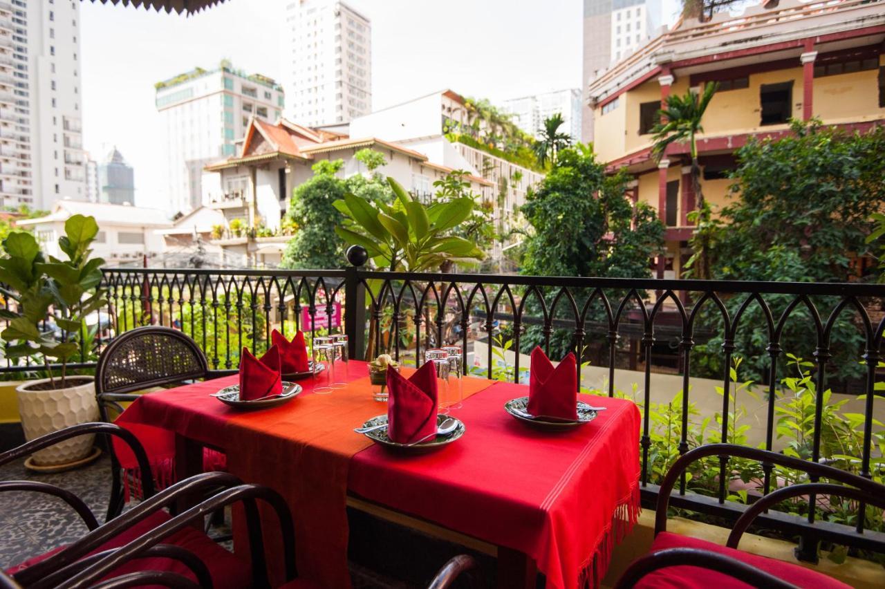Khmer Surin Boutique Guesthouse Phnom Penh Dış mekan fotoğraf